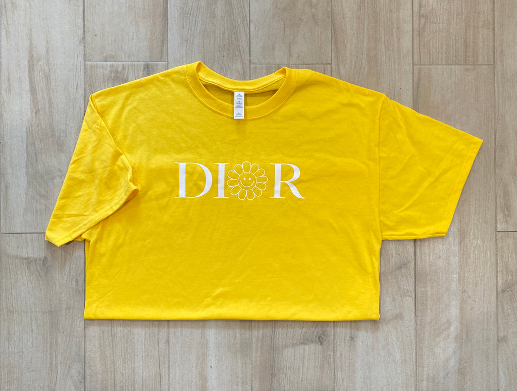 Yellow Daisy Tshirt